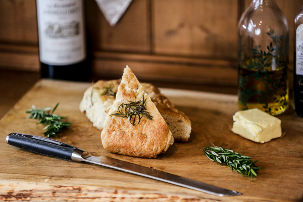 Fresh rosemary & Garlic